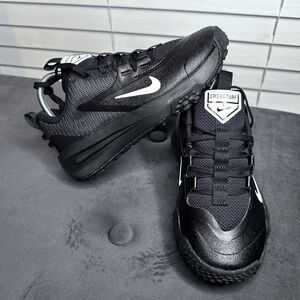 Kids Nike turfs